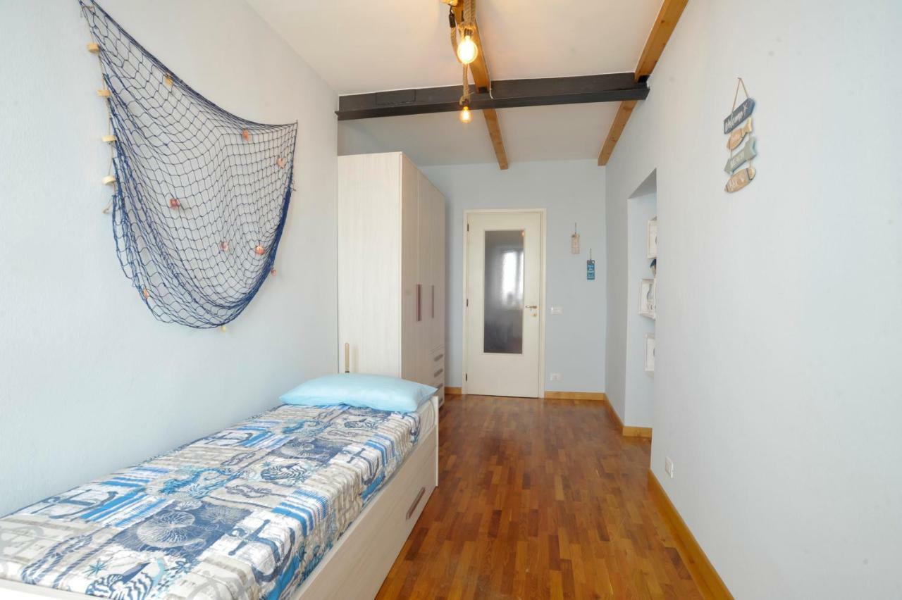 Ferienwohnung Maison Du Port Vieux Sanremo Exterior foto